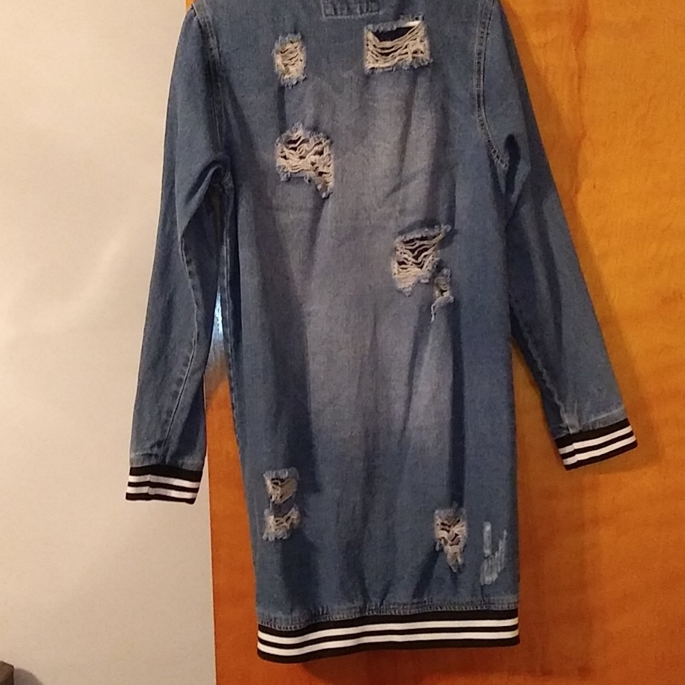 Denim jacket - Picture 5 of 10